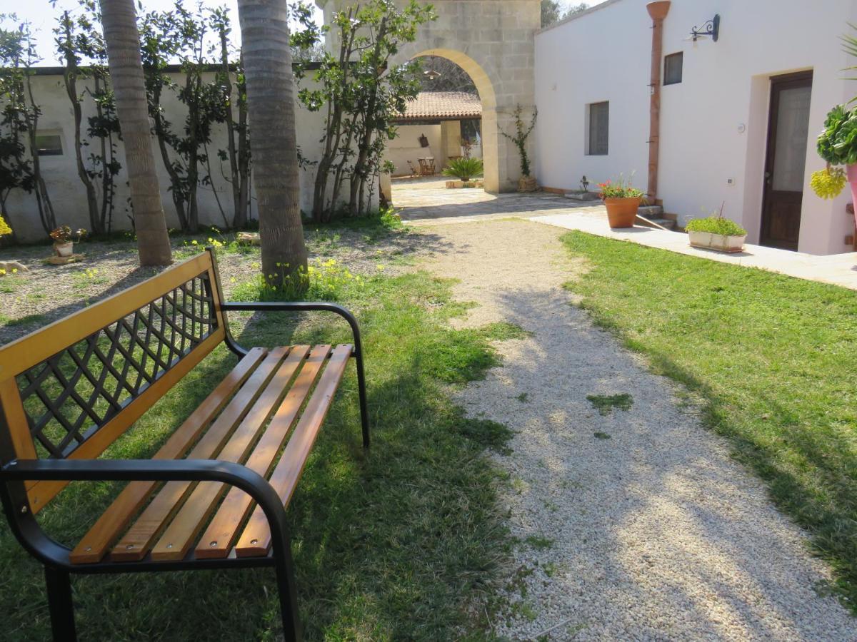 Masseria Borgo Santuri Ostuni Eksteriør billede