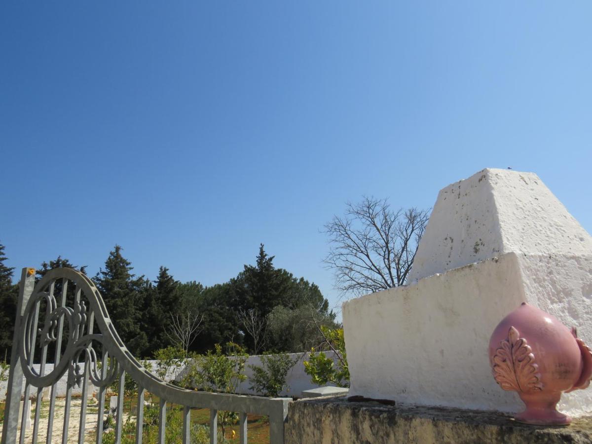 Masseria Borgo Santuri Ostuni Eksteriør billede